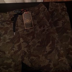 NEW Textured Jogger